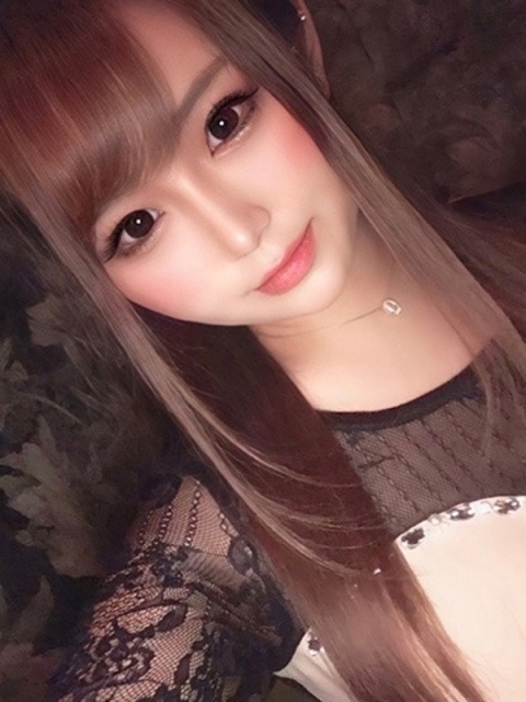 きい【美白えろカワ美女♡】5